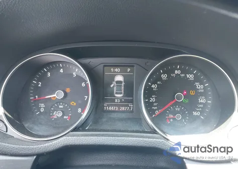 2017 Volkswagen Passat 1.8T R-Line z USA, uszkodzony, nr VIN 1VWDT7A35HC074645